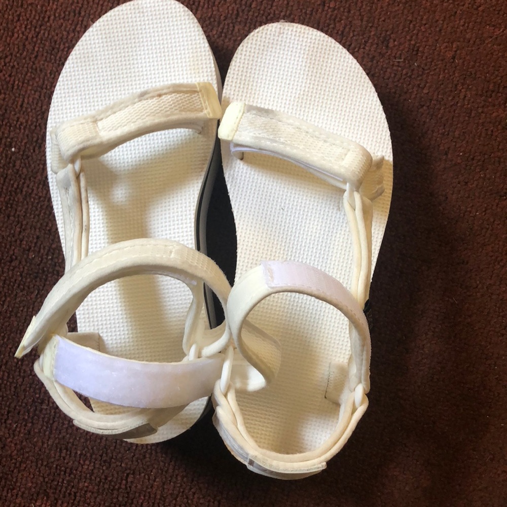 Teva platform shoe